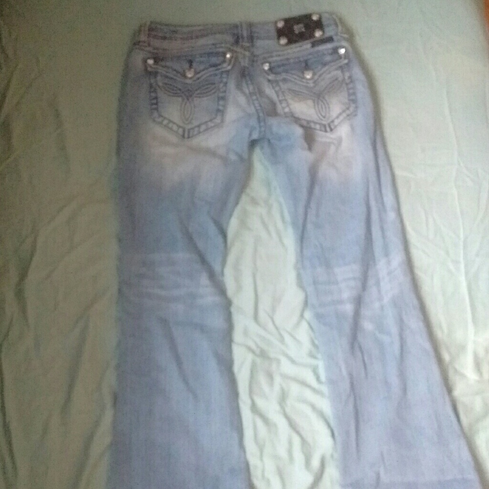 Jean - Picture 3 of 3